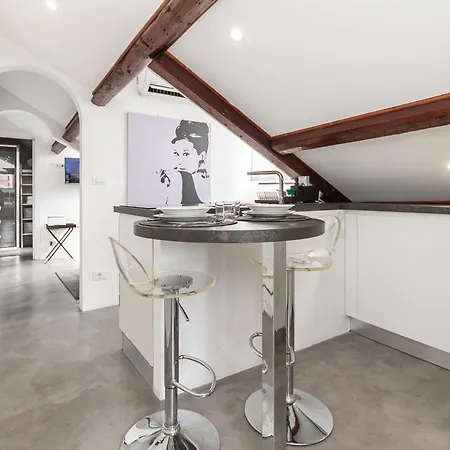 Daire Immobirent - 5 Minuti Dal Mare - Centro Citta *